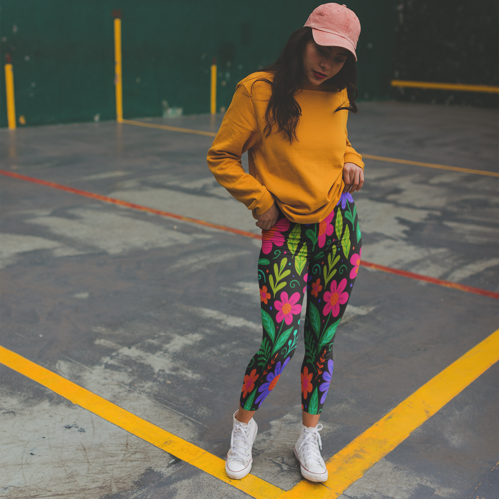Wild Bloom Floral Yoga Pants – Black Botanical Spring Leggings